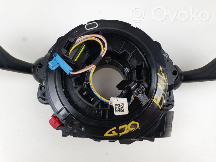 BMW 5 G30 G31 Leva/interruttore dell’indicatore di direzione e tergicristallo 9437970