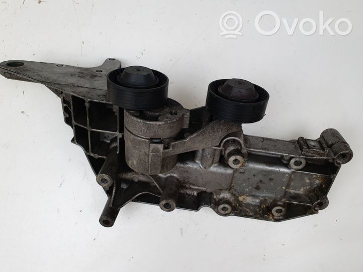 Volvo S60 Support de générateur / alternateur 