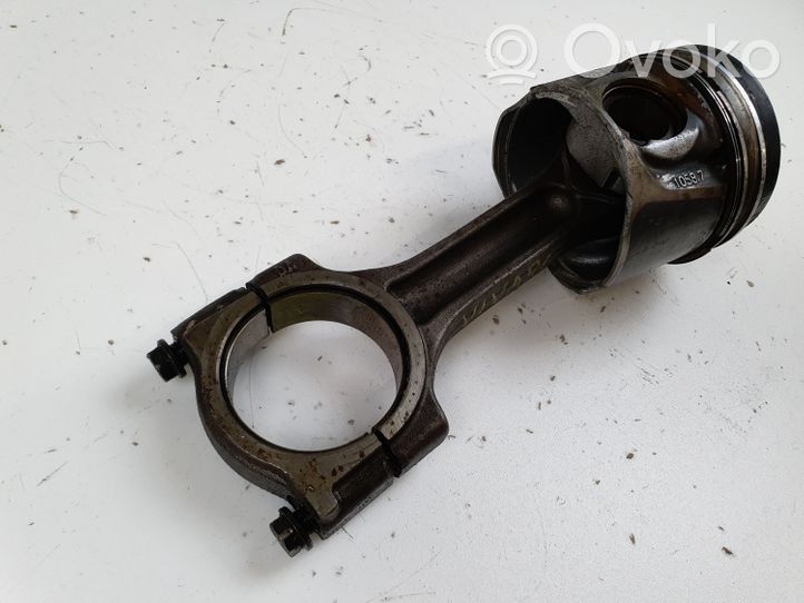 Opel Vivaro Piston avec bielle 