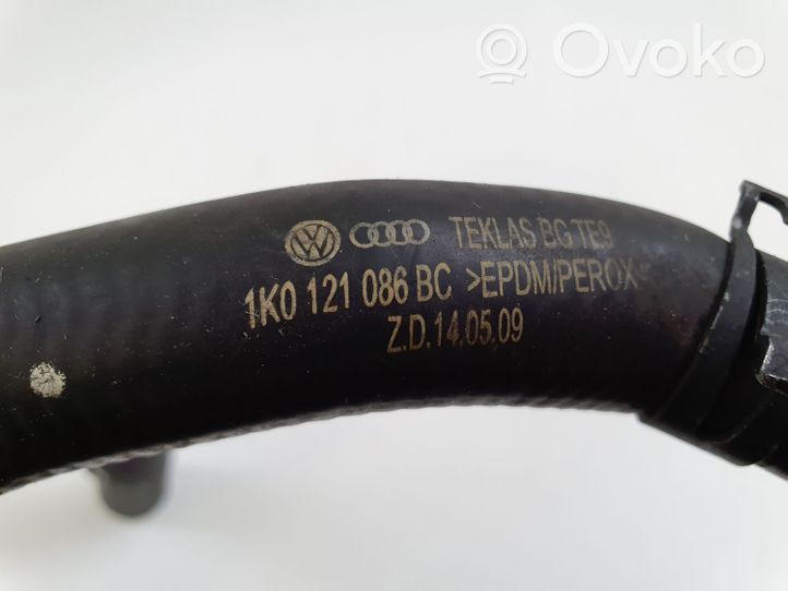Volkswagen Scirocco Przewód / Wąż chłodnicy 