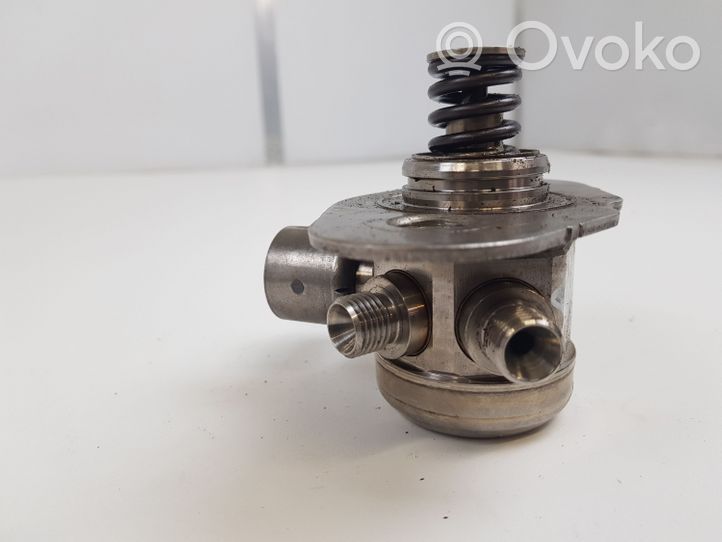 BMW 3 F30 F35 F31 Fuel injection high pressure pump 