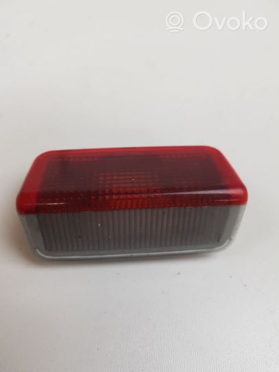 Audi A4 S4 B7 8E 8H Luce interna per portiera posteriore 