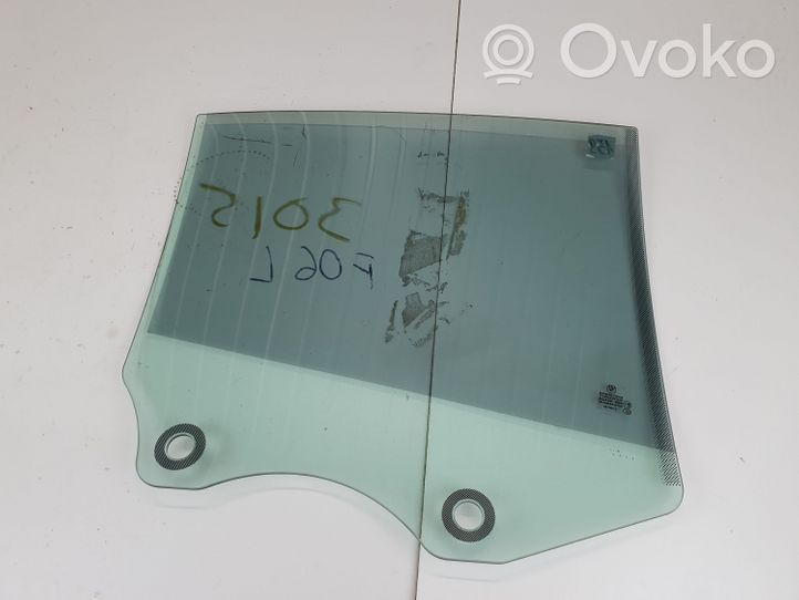 BMW 6 F06 Gran coupe Rear door window glass 