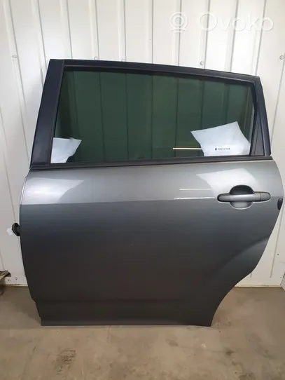 Toyota Corolla Verso AR10 Galinės durys 