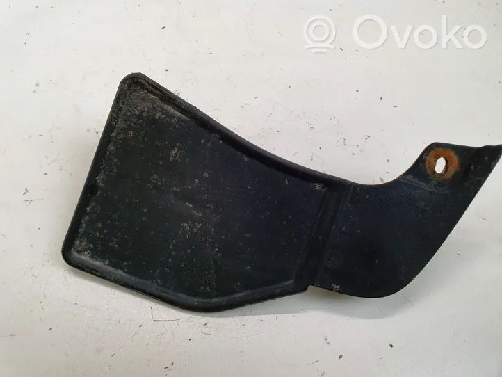 Toyota Corolla Verso AR10 Front mudguard 