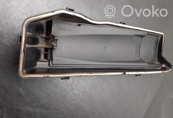 Mercedes-Benz E W211 Couvercle du boîtier de filtre à air A6460900201