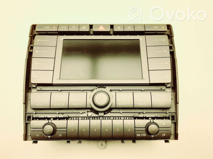 Volkswagen Phaeton Radio/CD/DVD/GPS head unit 3D0035007N