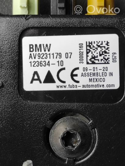 BMW 4 F36 Gran coupe Amplificatore antenna 123634