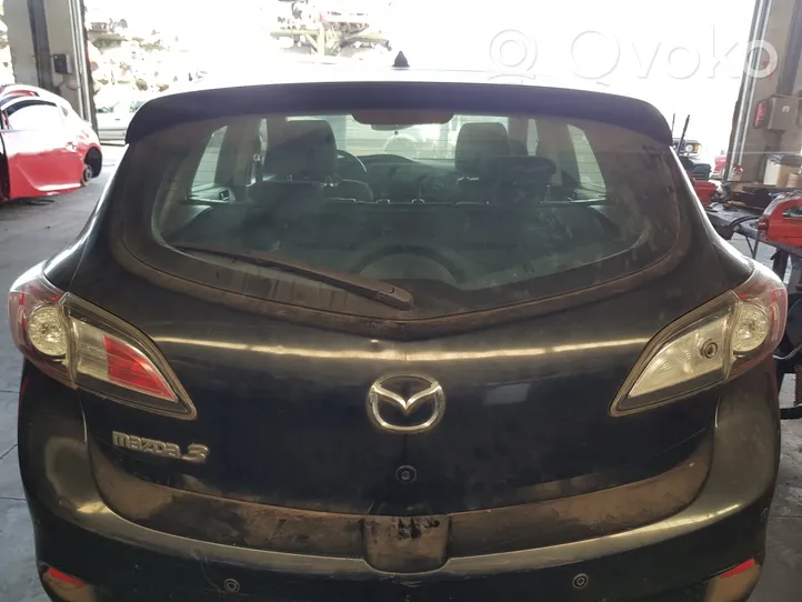 Mazda 3 Tylna klapa bagażnika 