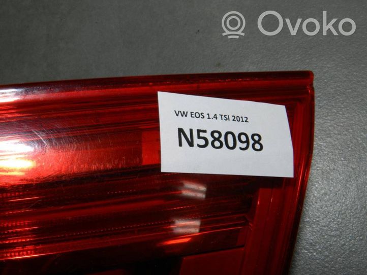 Volkswagen Eos Задний фонарь в кузове 1Q0945094R