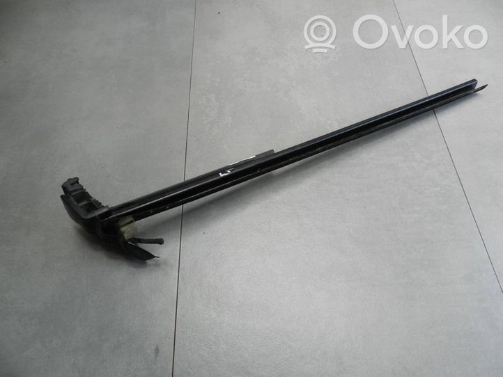 Volkswagen Eos Moulures des vitres de la porte arrière 1Q0839471G