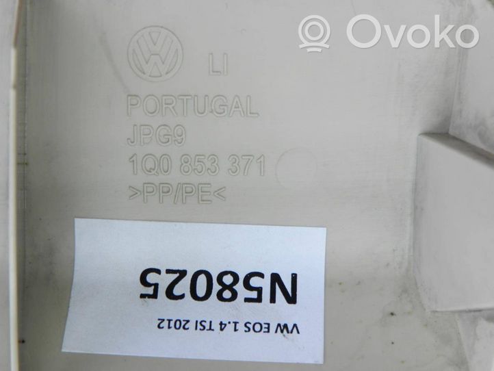 Volkswagen Eos Listwa progowa przednia 1Q0853371