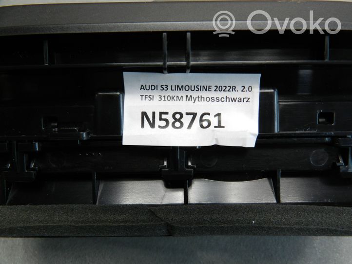 Audi A3 8Y Centrālais gaisa ventilācijas režģis 8Y1820951A