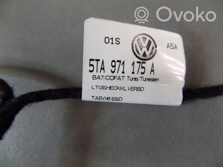 Volkswagen Touran III Faisceau de câbles hayon de coffre 5TA971175A