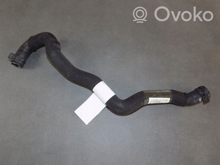 Volkswagen Touran III Tuyau de liquide de refroidissement moteur 3Q0121058C