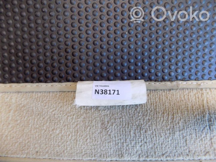 Volkswagen Touareg II Doublure de coffre arrière, tapis de sol 7P6862607