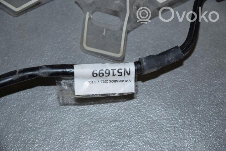 Volkswagen Amarok Radio antena 2H0035532B