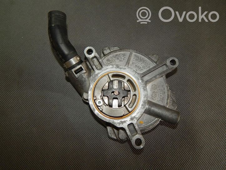 Audi A8 S8 D4 4H Unterdruckpumpe Vakuumpumpe 07L145100D