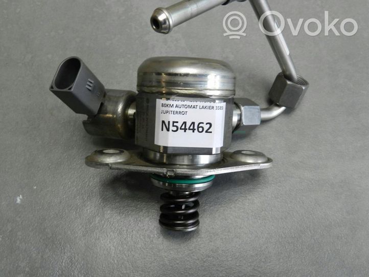 Mercedes-Benz A W176 Pompe d'injection de carburant à haute pression 0261520212