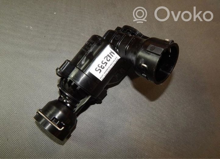 Audi A6 S6 C7 4G Termostato/alloggiamento del termostato 04L121111E