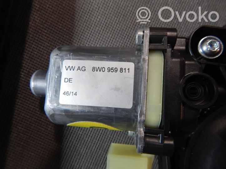 Audi A4 S4 B9 Elektryczny podnośnik szyby drzwi tylnych 8W0839461