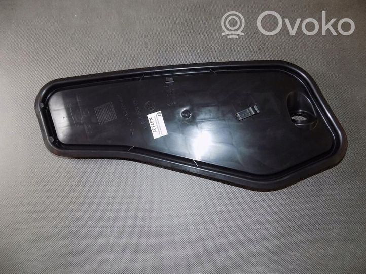 Skoda Octavia Mk3 (5E) Altro elemento di rivestimento della portiera posteriore 5E0839916A