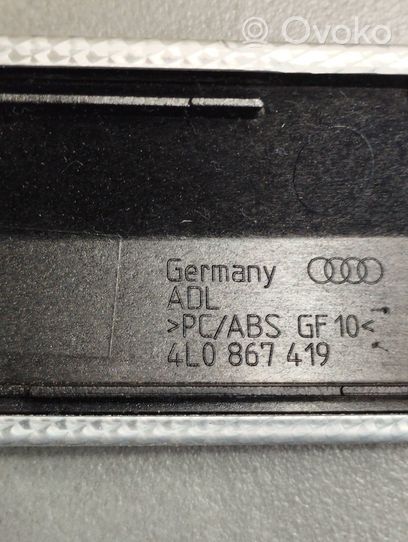 Audi Q7 4L Muu takaoven verhoiluelementti 4L0867419