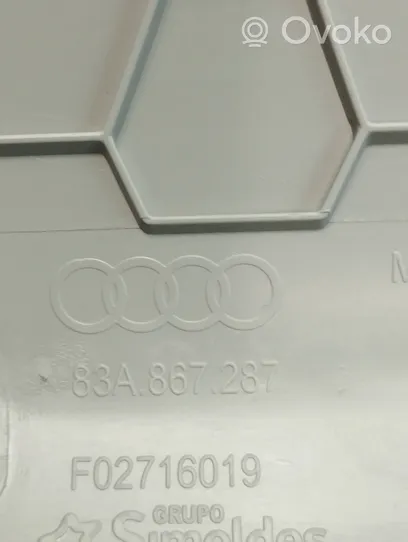 Audi Q3 F3 C-pilarin verhoilu 83A867287