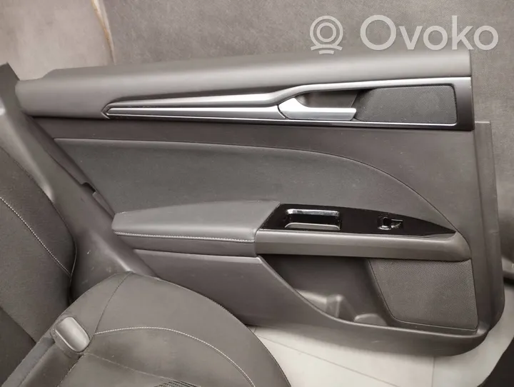 Ford Mondeo MK V Garnitures, kit cartes de siège intérieur avec porte 
