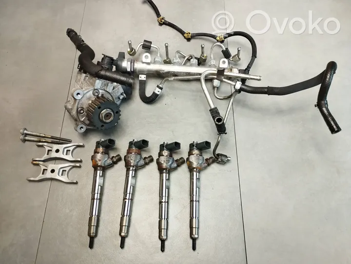 Audi A3 S3 8V Set sistema iniezione carburante 04L130277AD