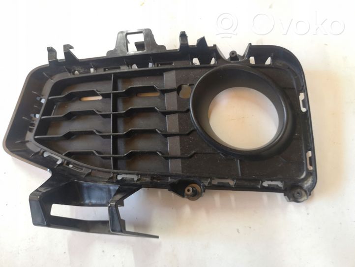 BMW 4 F32 F33 Mascherina inferiore del paraurti anteriore 