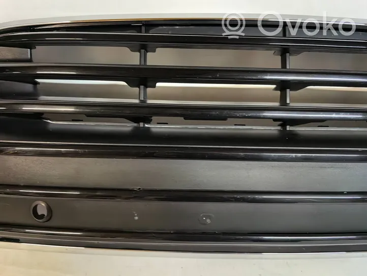 Mini Clubman F54 Maskownica / Grill / Atrapa górna chłodnicy 7498332