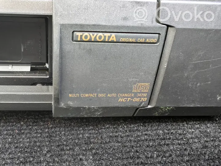 Toyota Celica T200 Changeur CD / DVD 