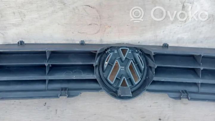 Volkswagen Lupo Grille calandre supérieure de pare-chocs avant 
