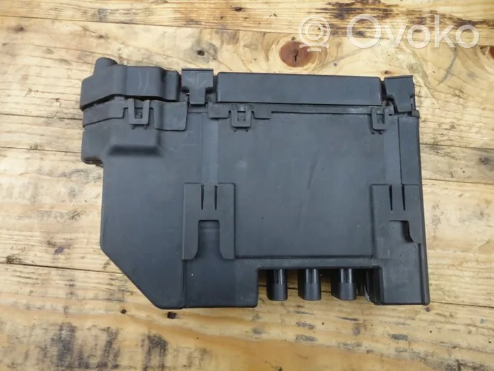 Mercedes-Benz CL C216 Fuse box set A2215401250