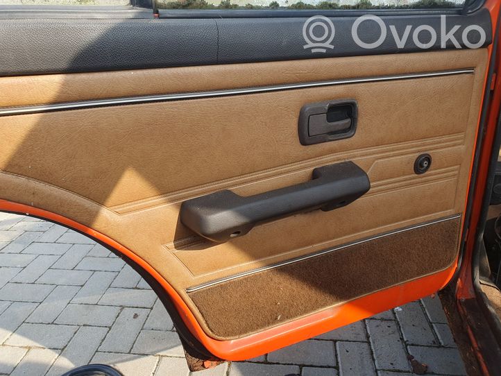 Volkswagen Jetta I Set di rivestimento sedili e portiere JETTA