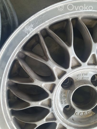 Volkswagen Golf III R15 alloy rim 1H0601025Q