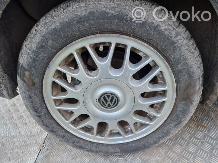 Volkswagen Golf II Felgi aluminiowe R15 1H0