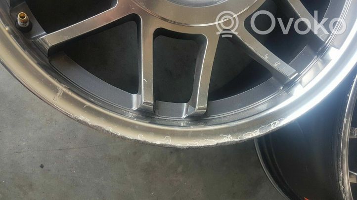 Volkswagen Transporter - Caravelle T5 R18 alloy rim FIFTEEN52