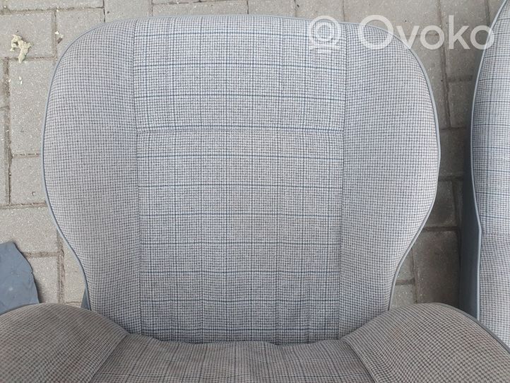 Volkswagen Jetta II Fotele / Kanapa / Komplet 165885375