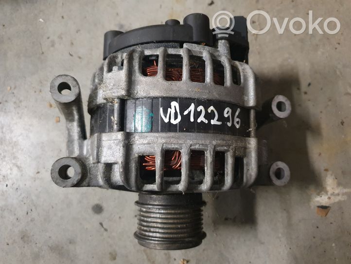 Audi A3 S3 8V Generatore/alternatore 06J903023A