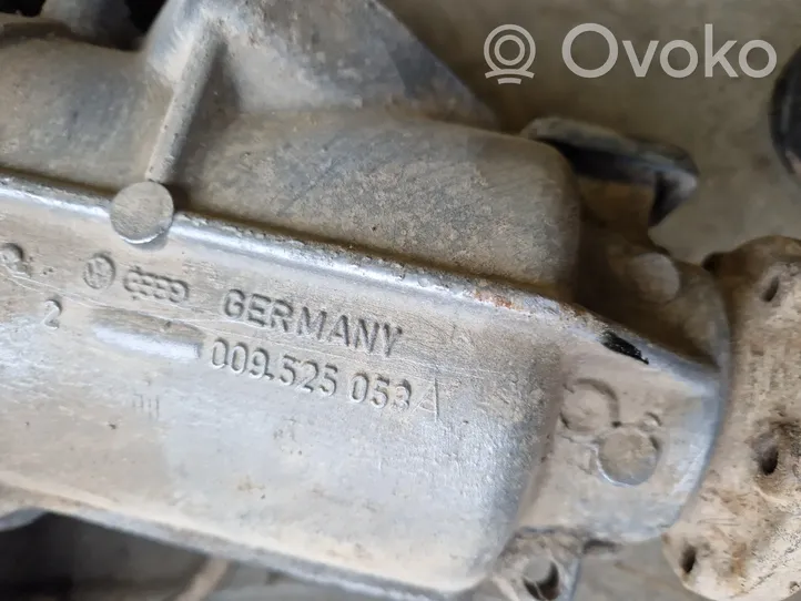 Volkswagen Golf II Mechanizm różnicowy tylny / Dyferencjał 009525223B
