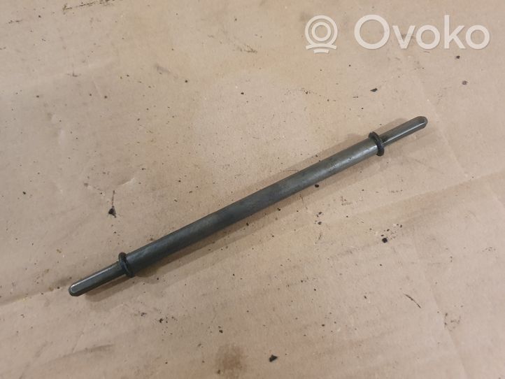 Volkswagen Golf III Tubo del filtro della coppa dell’olio 021115279