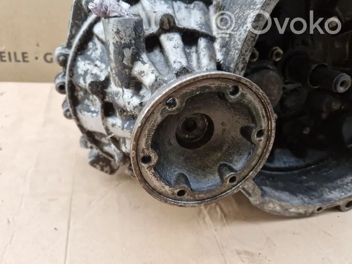 Volkswagen PASSAT B3 Manual 5 speed gearbox AGC