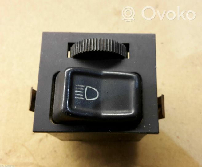 Volkswagen Scirocco Light switch 321941531G