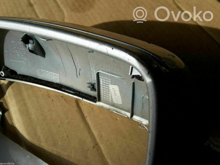Audi A4 S4 B8 8K Copertura in plastica per specchietti retrovisori esterni 8F0857527