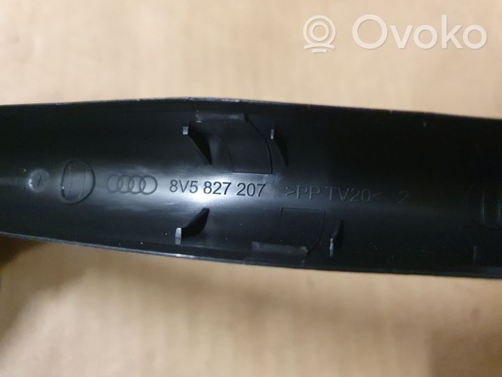 Audi A3 S3 8V Inne elementy wykończenia bagażnika 8V5827207