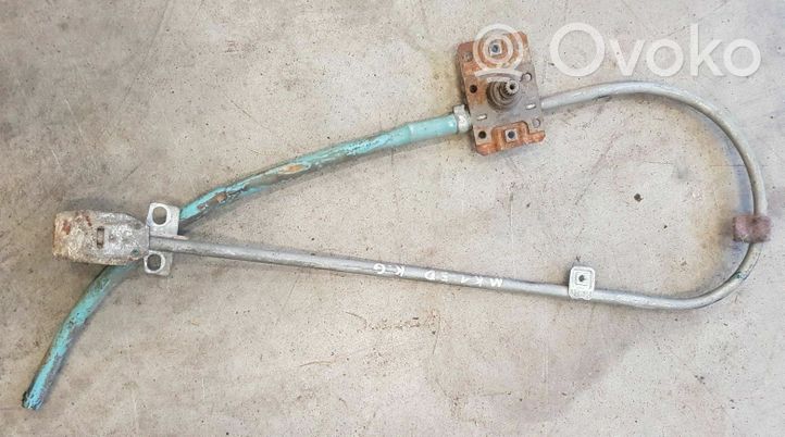 Volkswagen Golf I Rear door manual window regulator 173839402