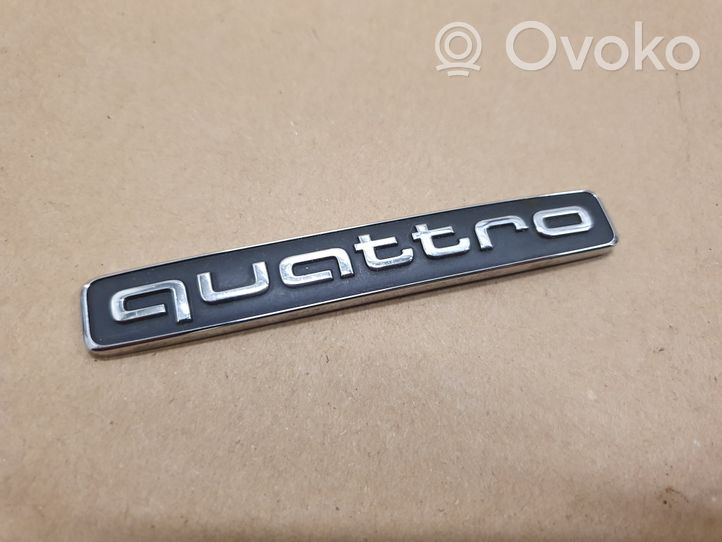 Audi Q3 F3 Logo, emblème, badge 4M0853737