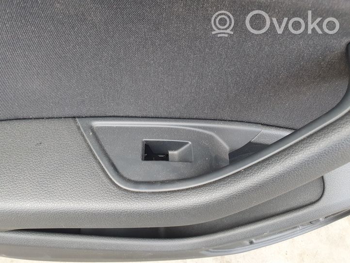 Audi A4 S4 B9 Rivestimento del pannello della portiera posteriore 8W0867317